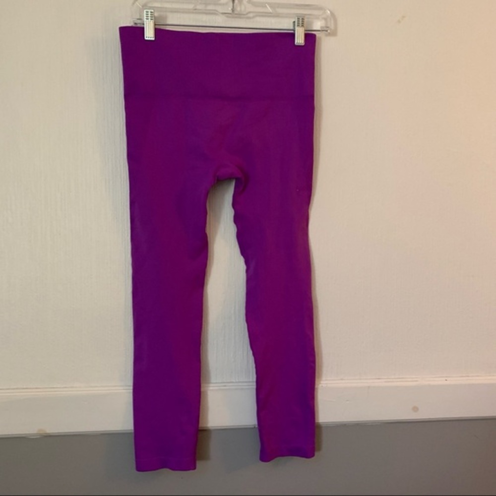 Tla x Bandier Leggings purple - Picture 4 of 6